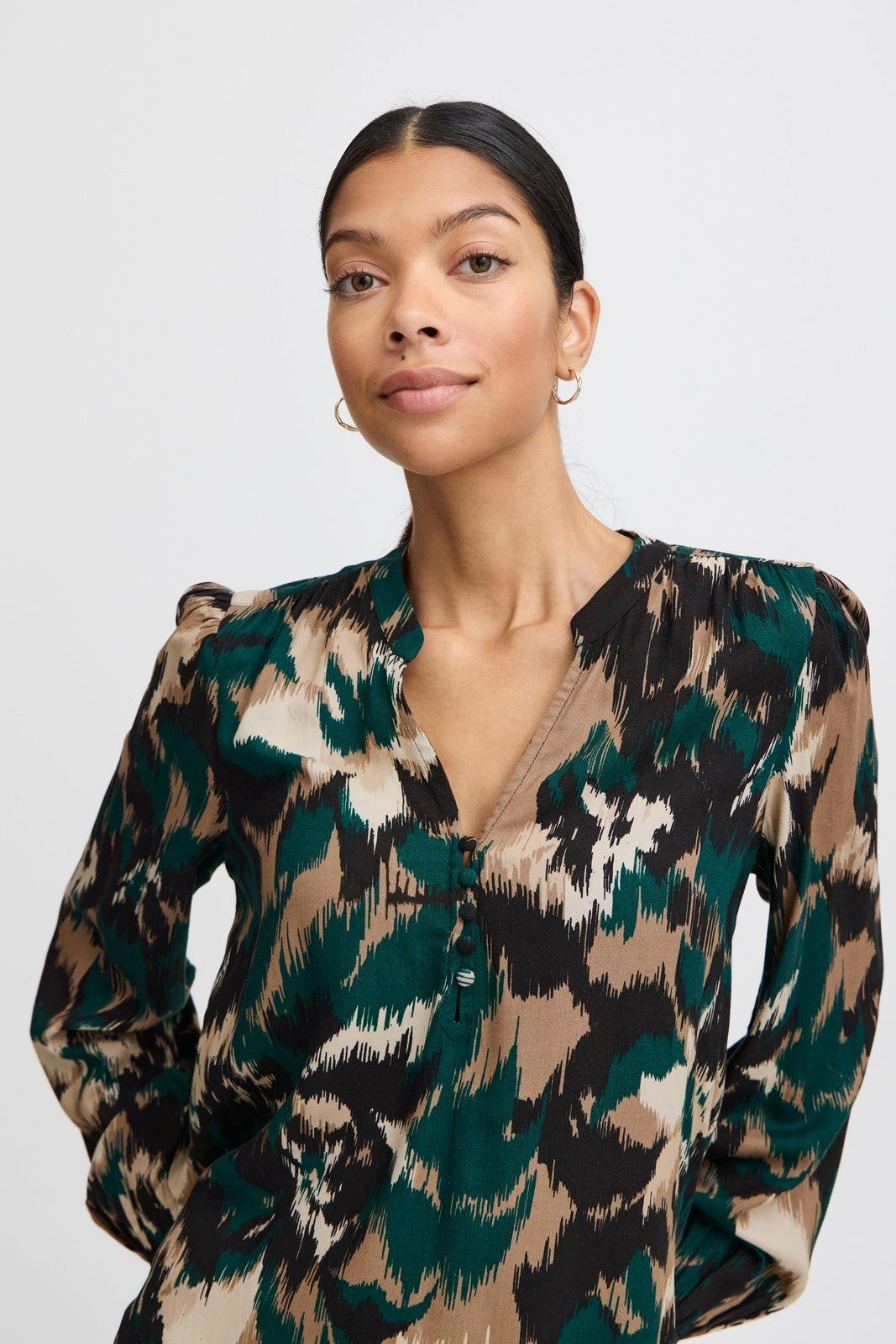 B Young Josa Long Sleeve Blouse - Sea Moss Flower Mix 2 Shaws Department Stores