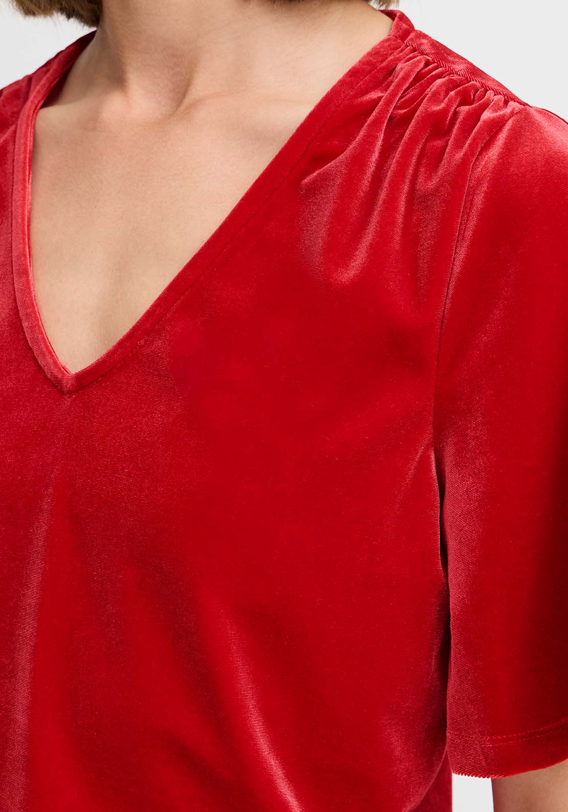 B Young Perlina Top - Haute Red 3 Shaws Department Stores