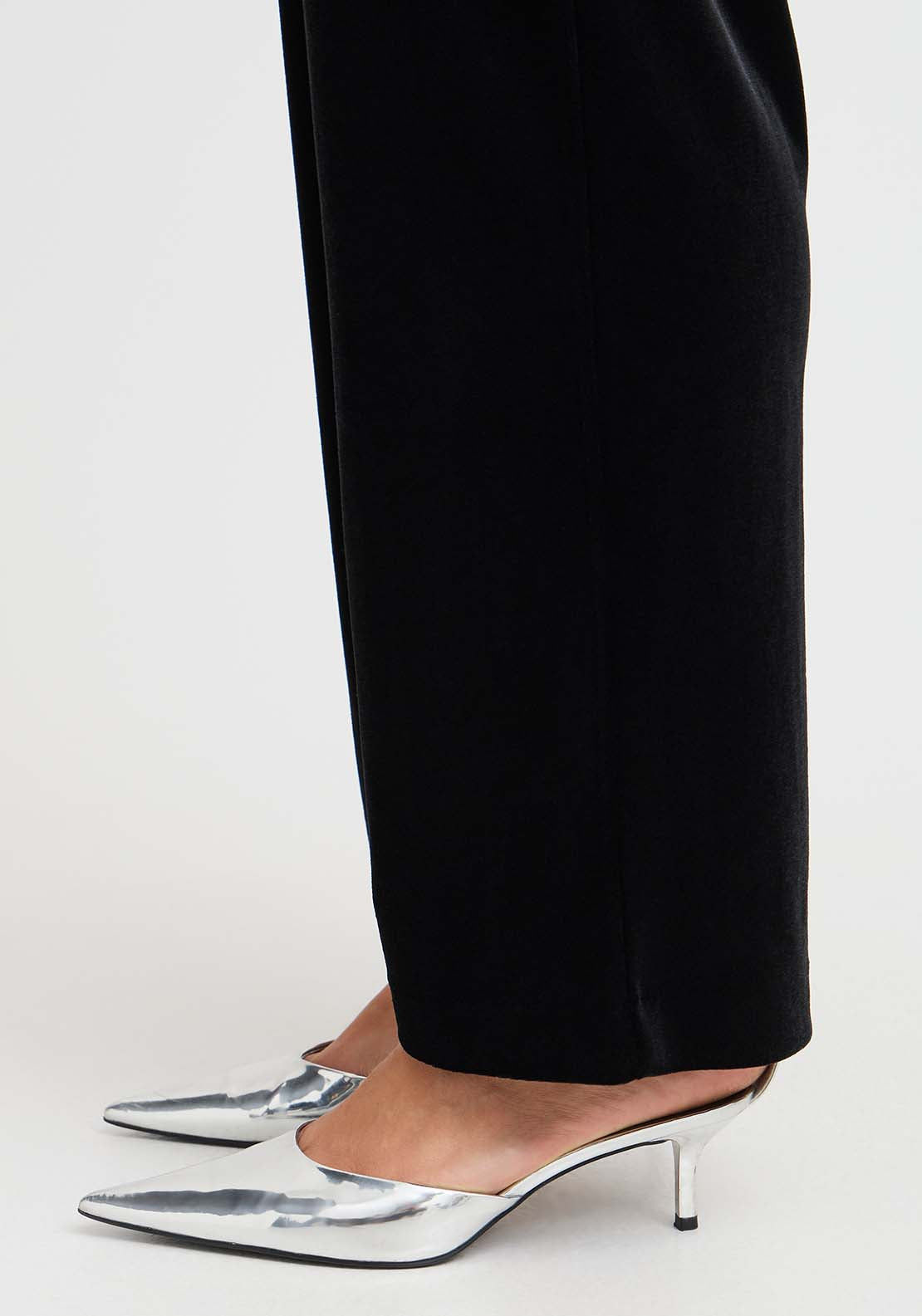 B Young Perlina Trousers - Black 3 Shaws Department Stores