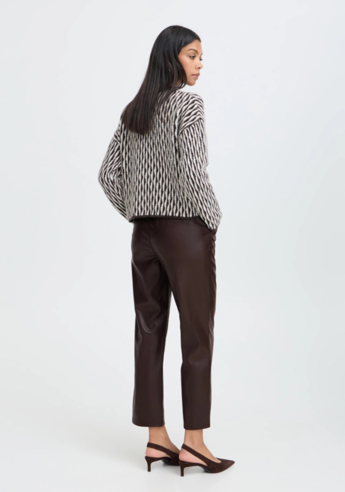 Daja Pant - Java