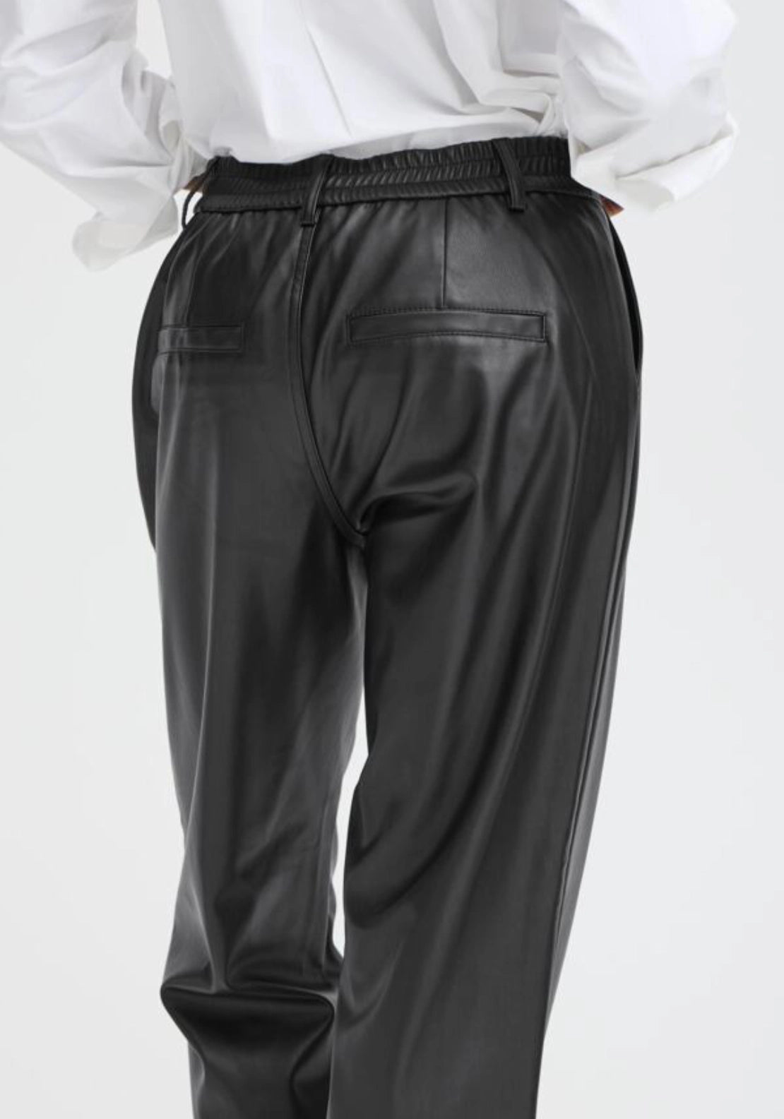 Daja Pant - Black