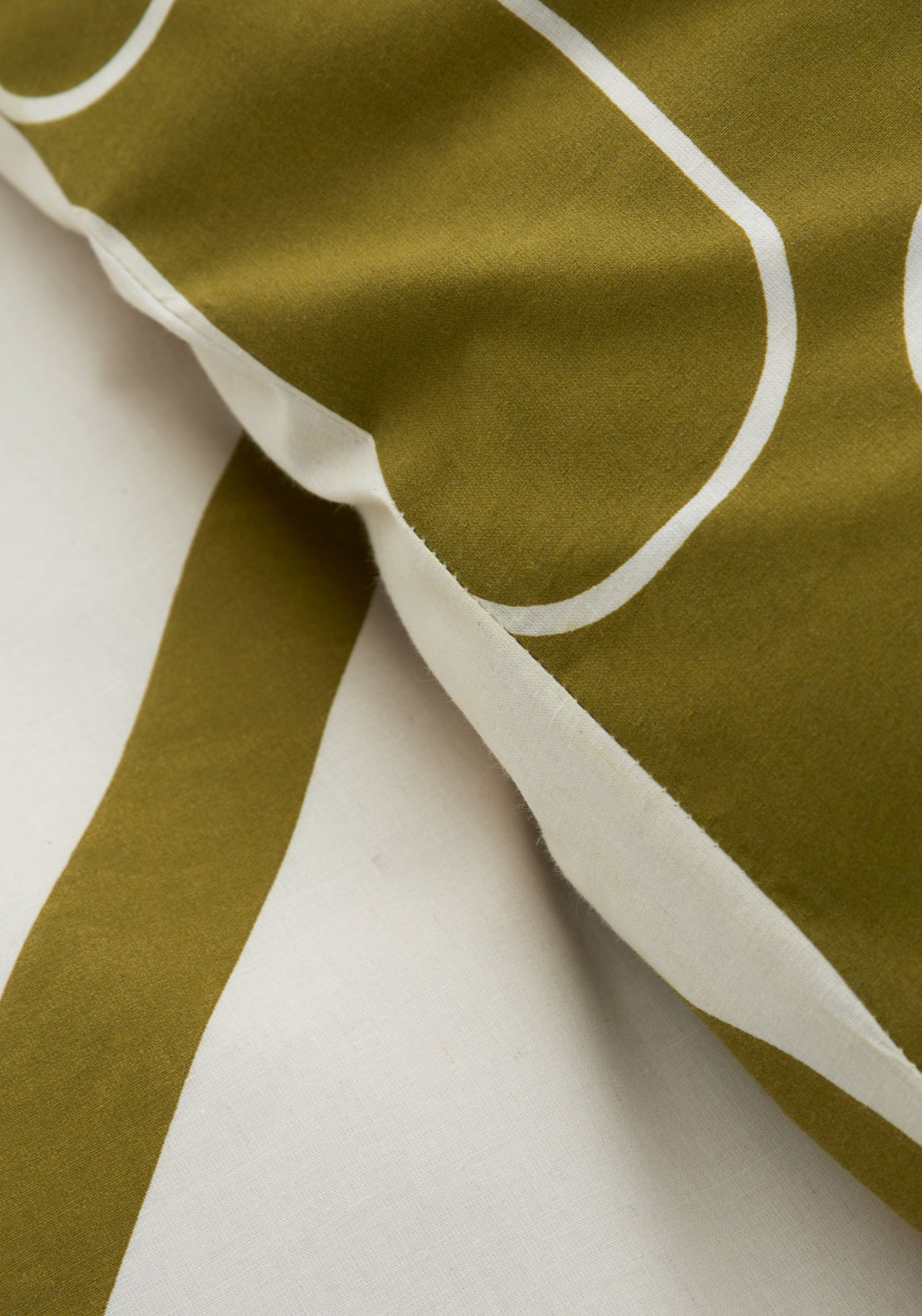 Catherine Lansfield Linear Curve Geometric Reversible Duvet Cover Set - Green 4 Shaws Department Stores