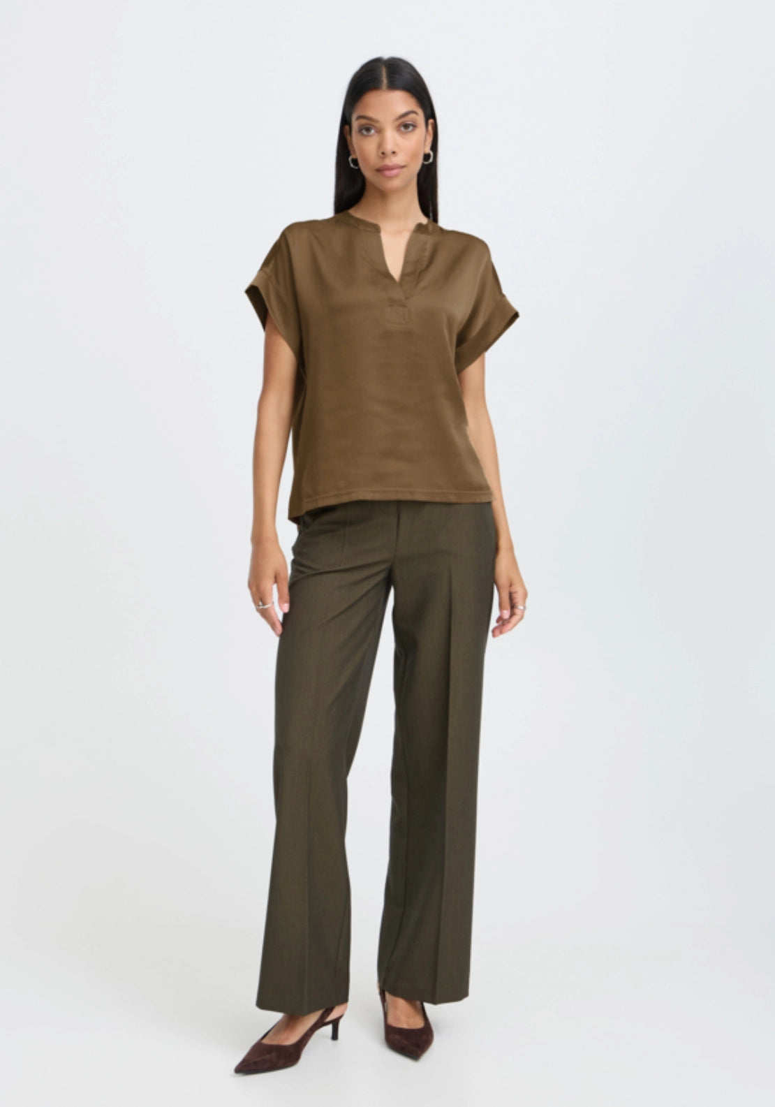 Selita V Placket Neck T-Shirt - Sepia