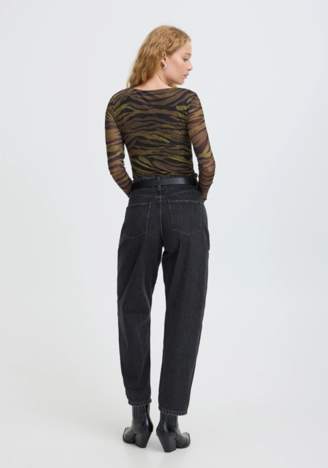 Toa Blouse - Beech Rorschach Animal