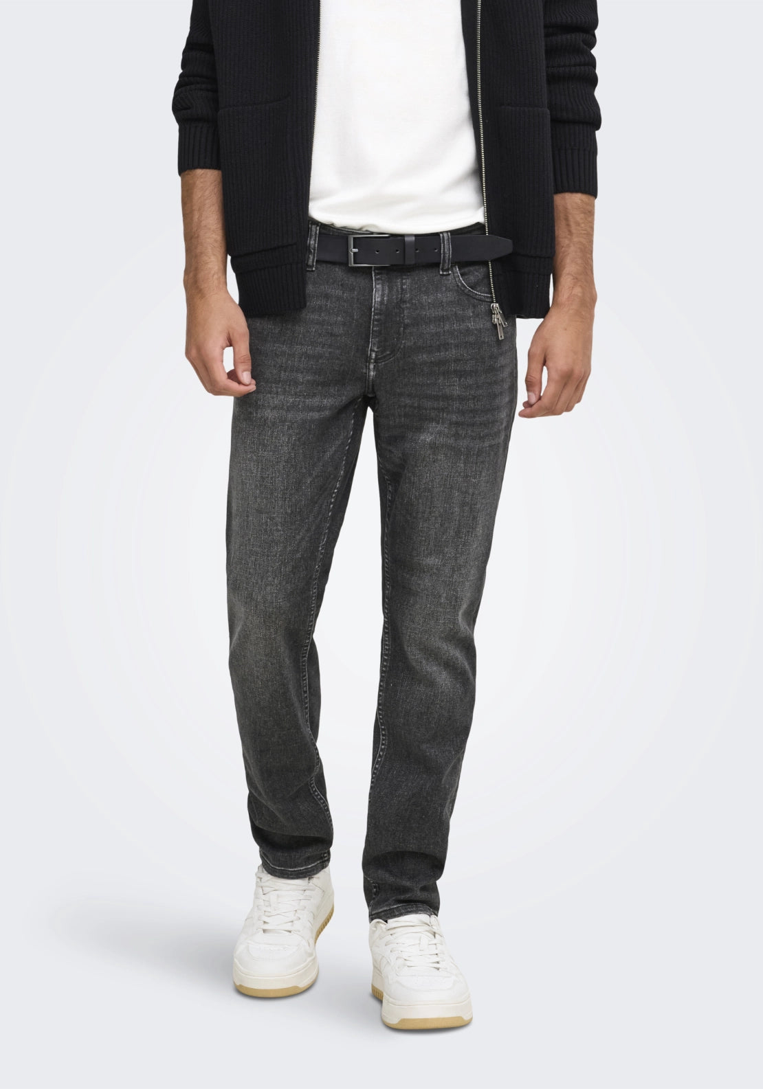 Loom Slim Fit Jeans - Black