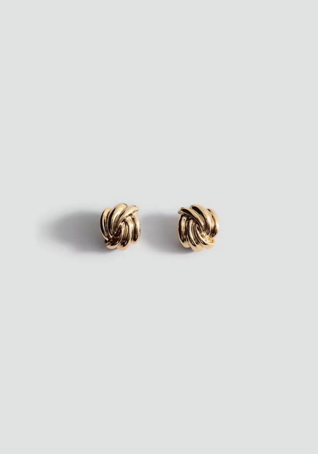 Famara Knot Earrings - Gold