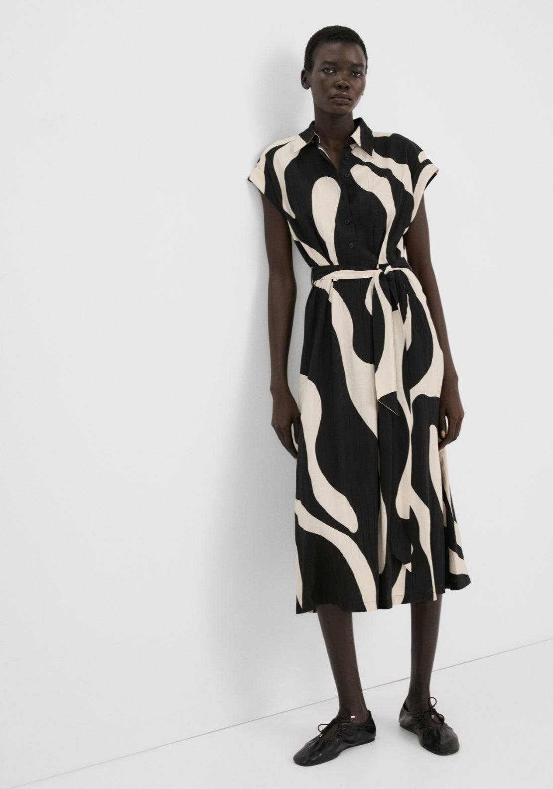 Long Printed Shirt Dress - Black