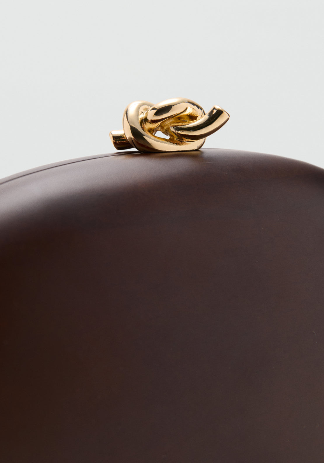 Oval Clutch Bag - Brown