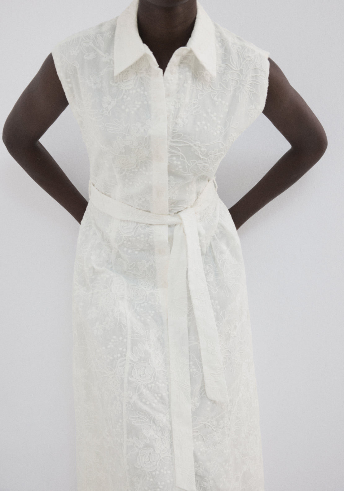 Embroidered Belt Dress - White