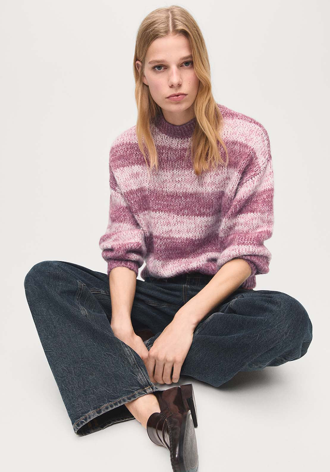Oversized Striped Sweater - Pink