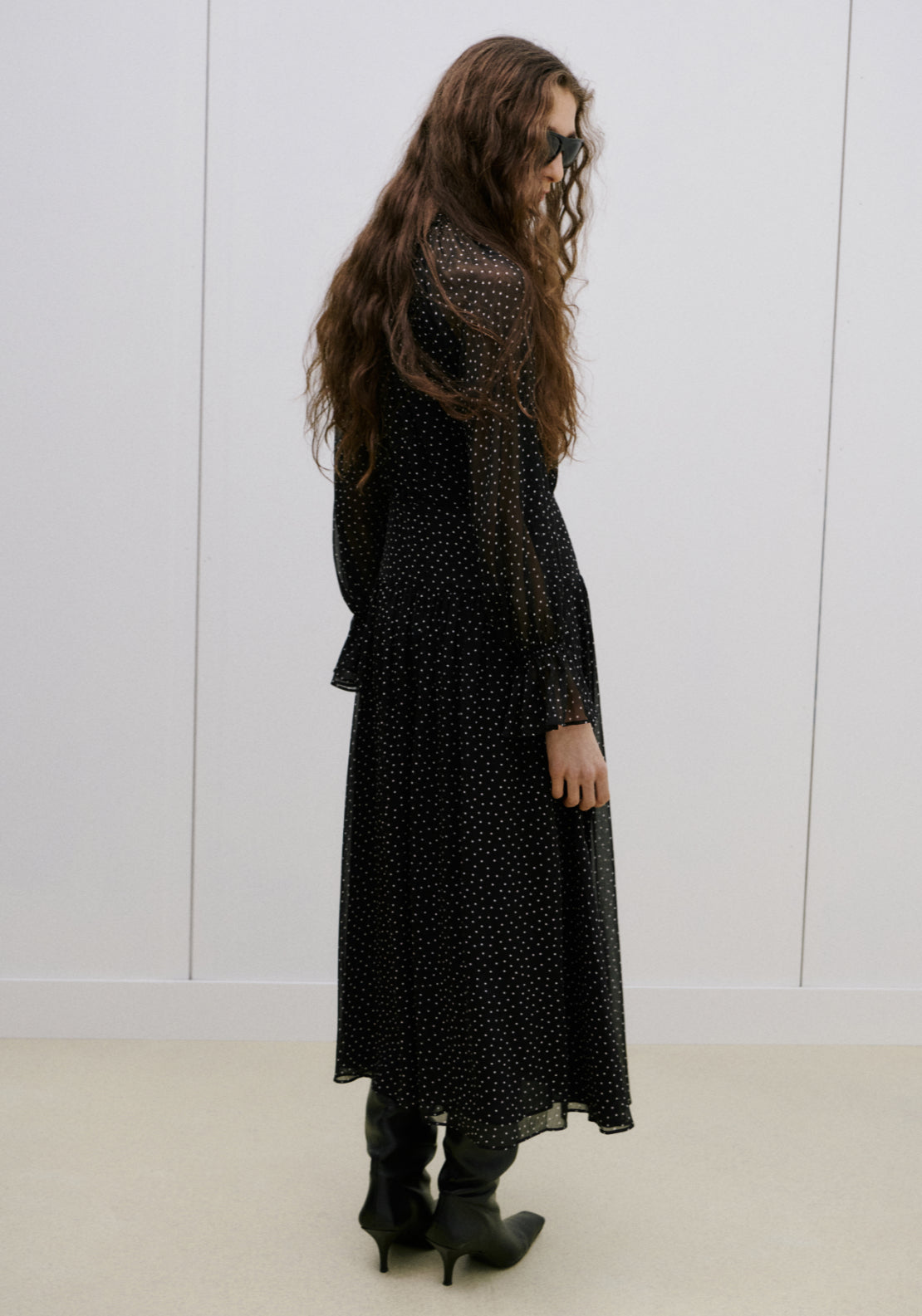 Polka Dot Dress With Puffed Sleeves - Black