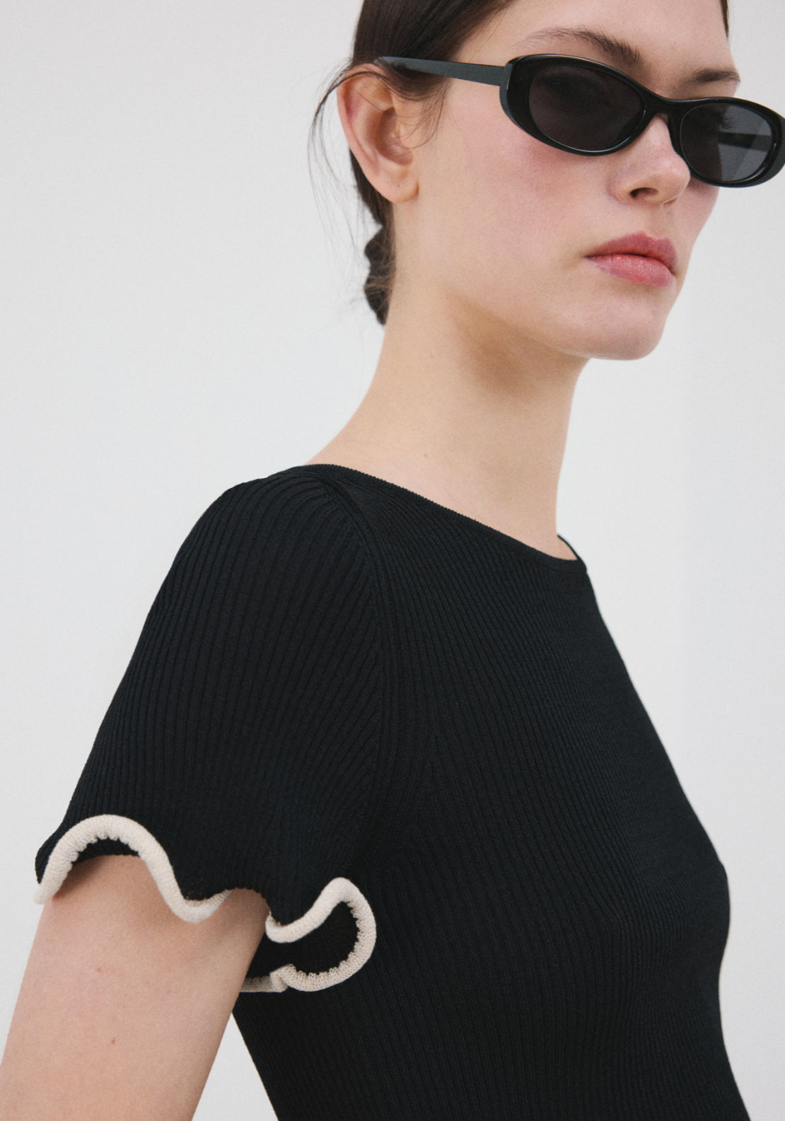 Peplum Jumper With Contrasting Trims - Black