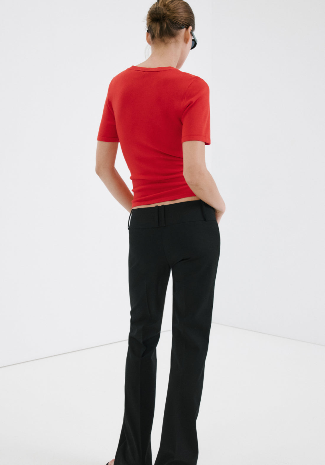 Jumper With Tie Detail - Red