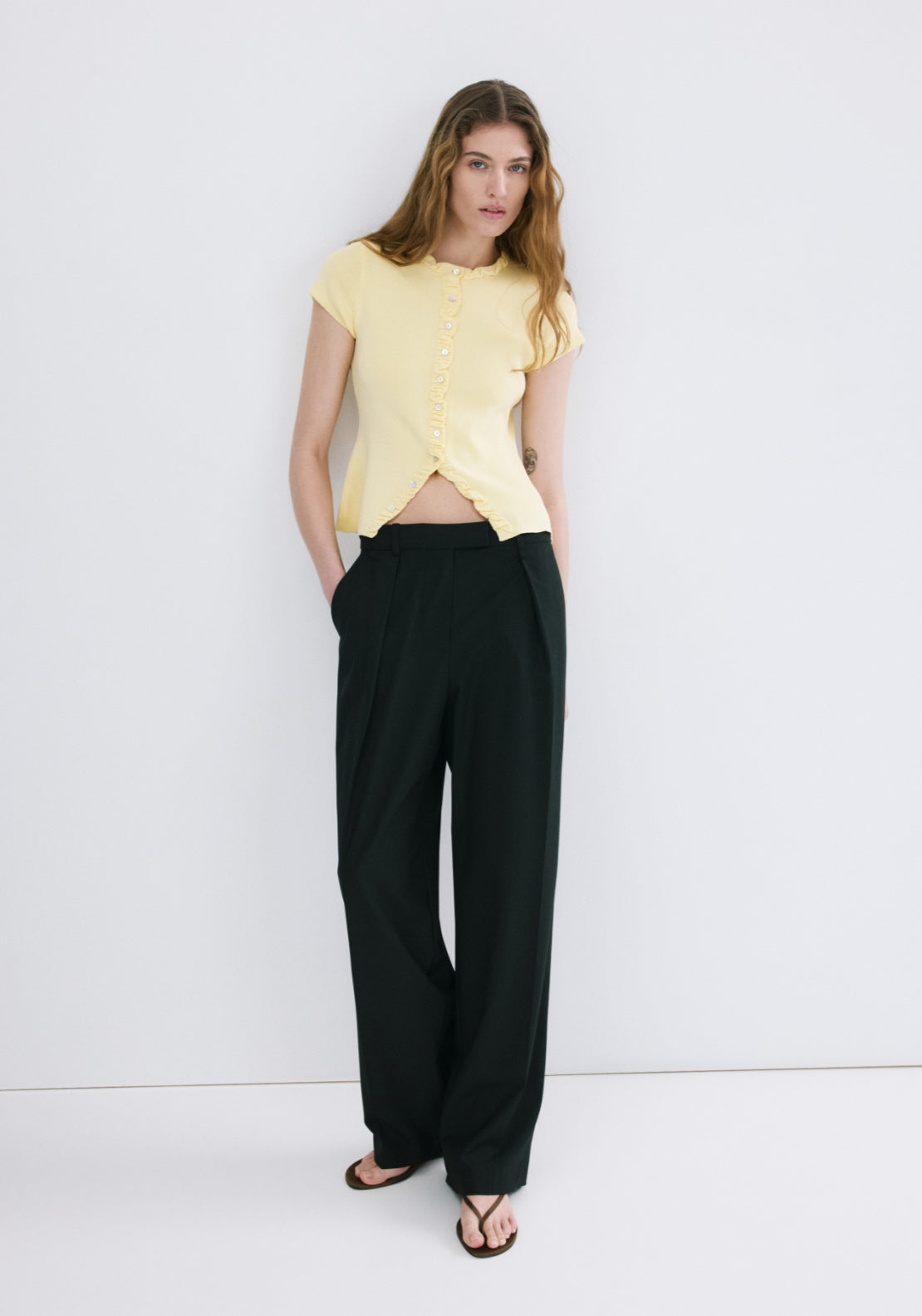Fine Knit Sweater With Buttons - Yellow