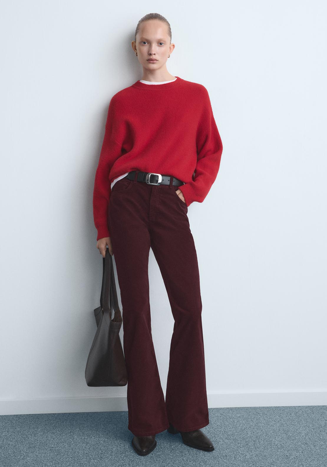 Velvet Flared Jeans - Burgundy