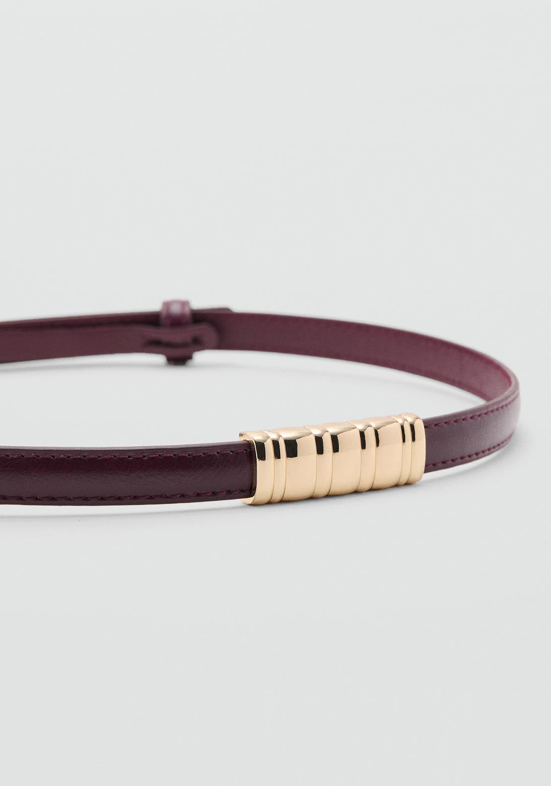 Thin Belt With Metal Detail - Burgundy