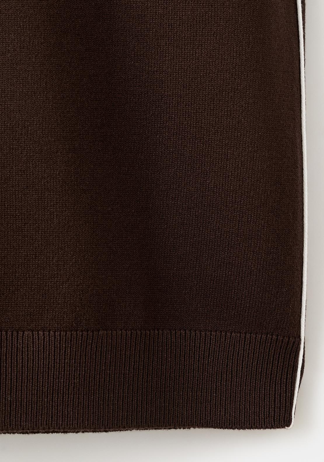 Fine Knit Sweater With Contrasting Stripes - Brown
