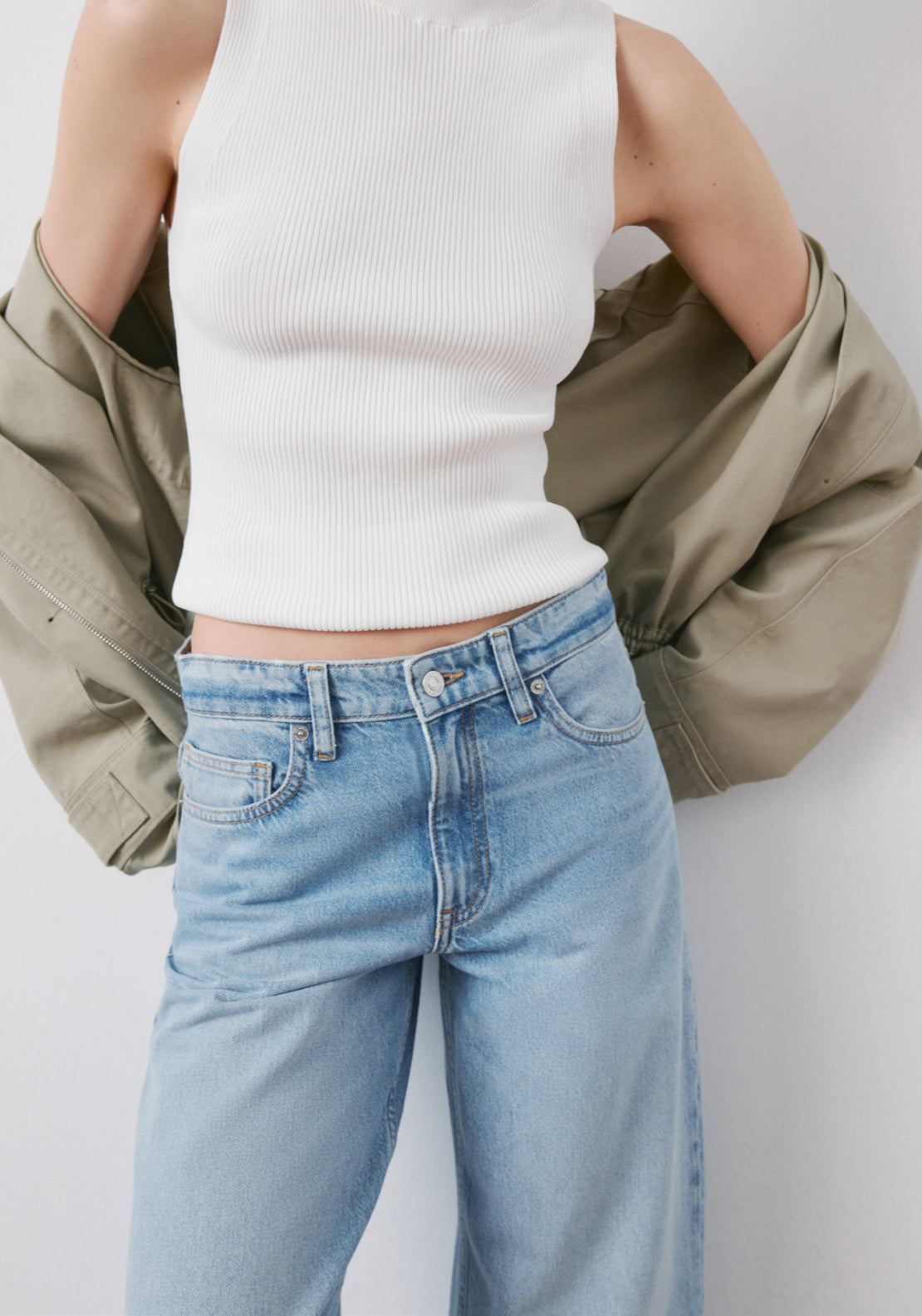 Balloon Crop Jeans - Denim Blue