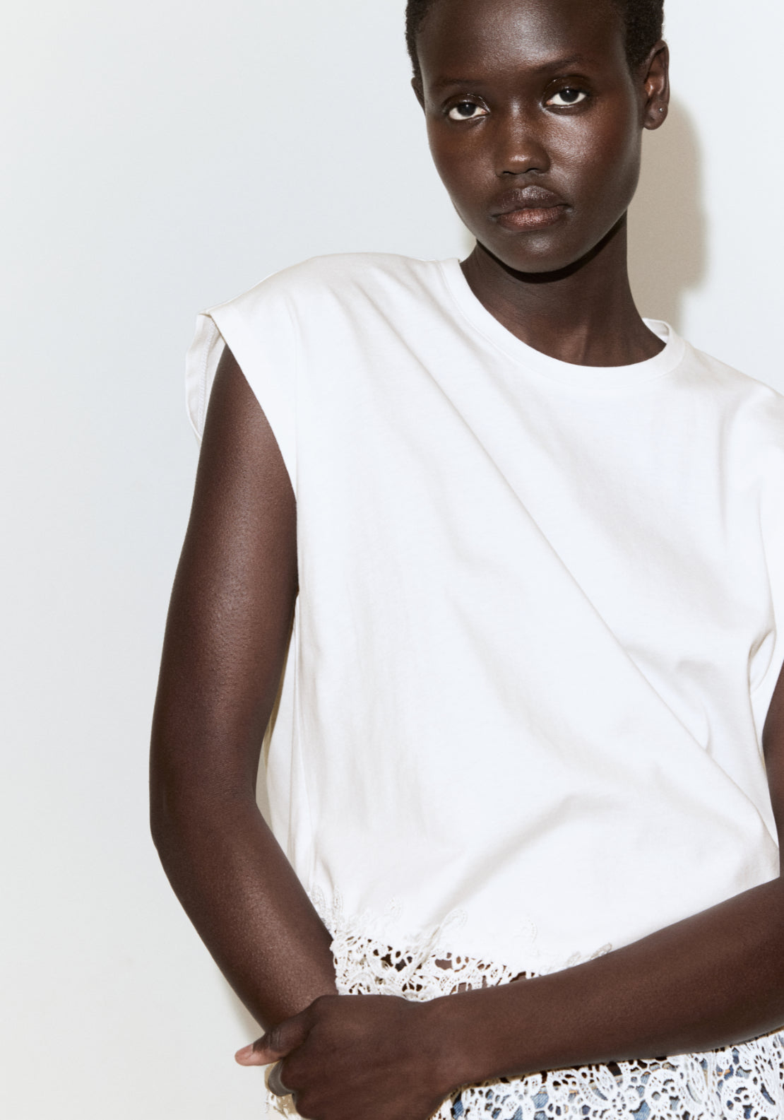 Cotton T-Shirt With Broderie Anglaise Embroidery - White