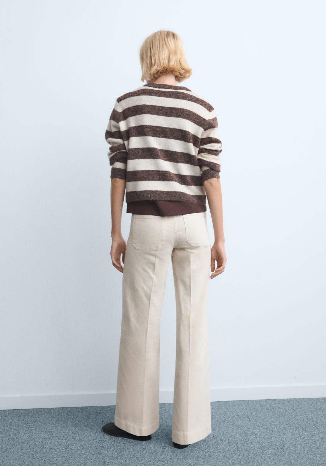 Wide Leg Jeans With Pockets - Cream