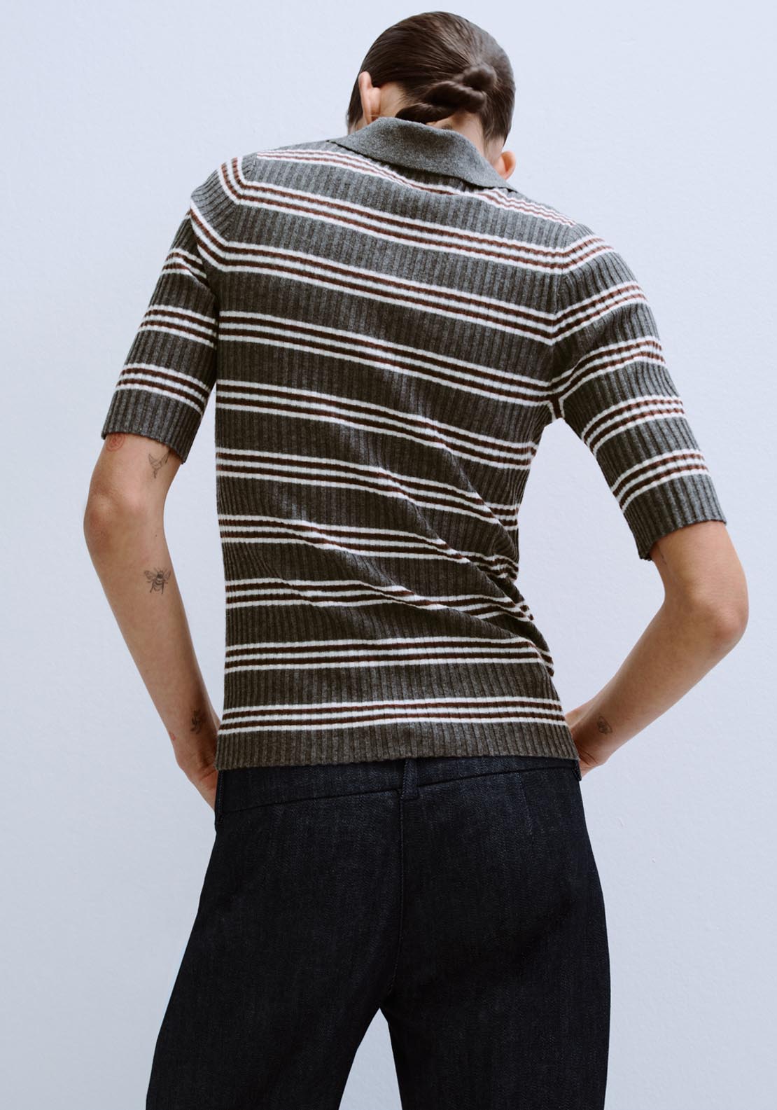 Striped Ribbed Knit Sweater - Grey