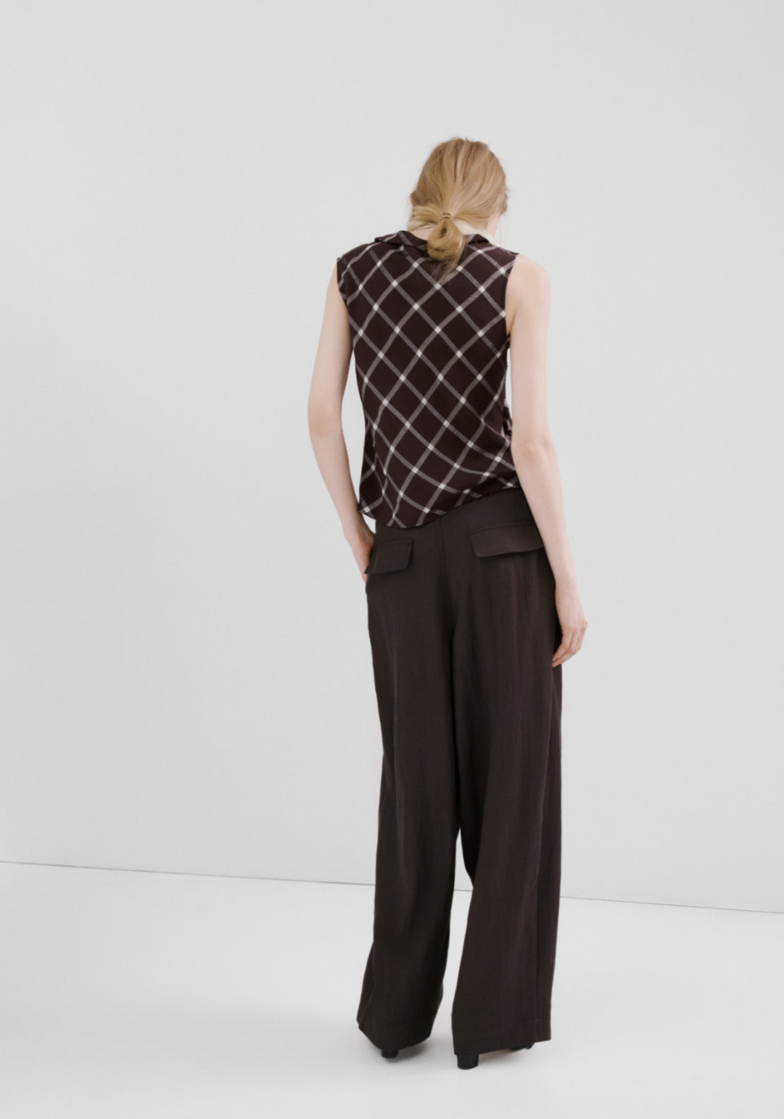 Mid Rise Lyocell Trousers - Purple