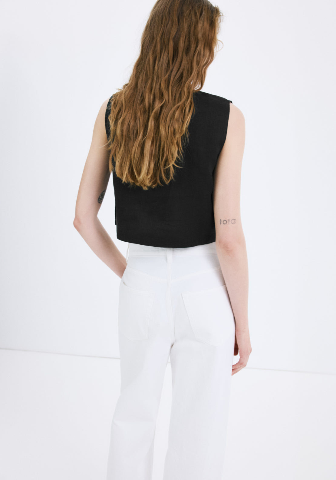 100% Linen Crop Top - Black