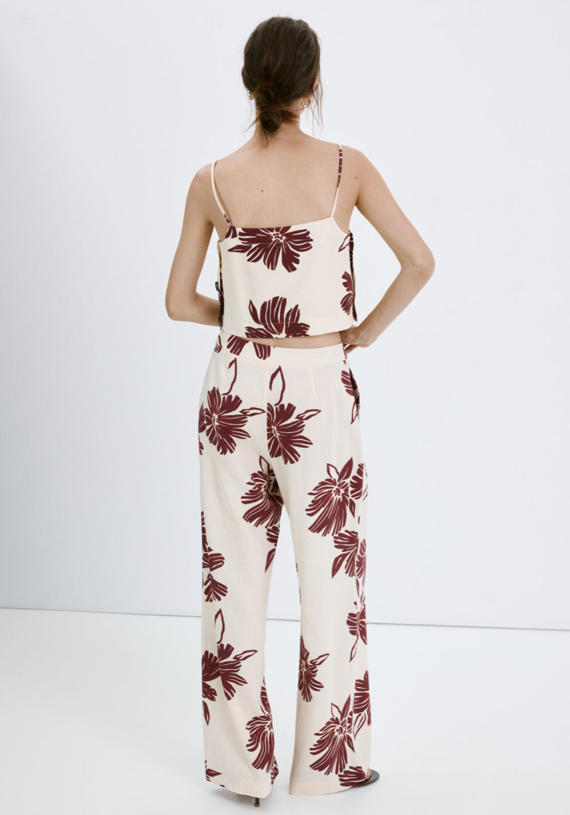 Printed Pleated Trousers - Cream