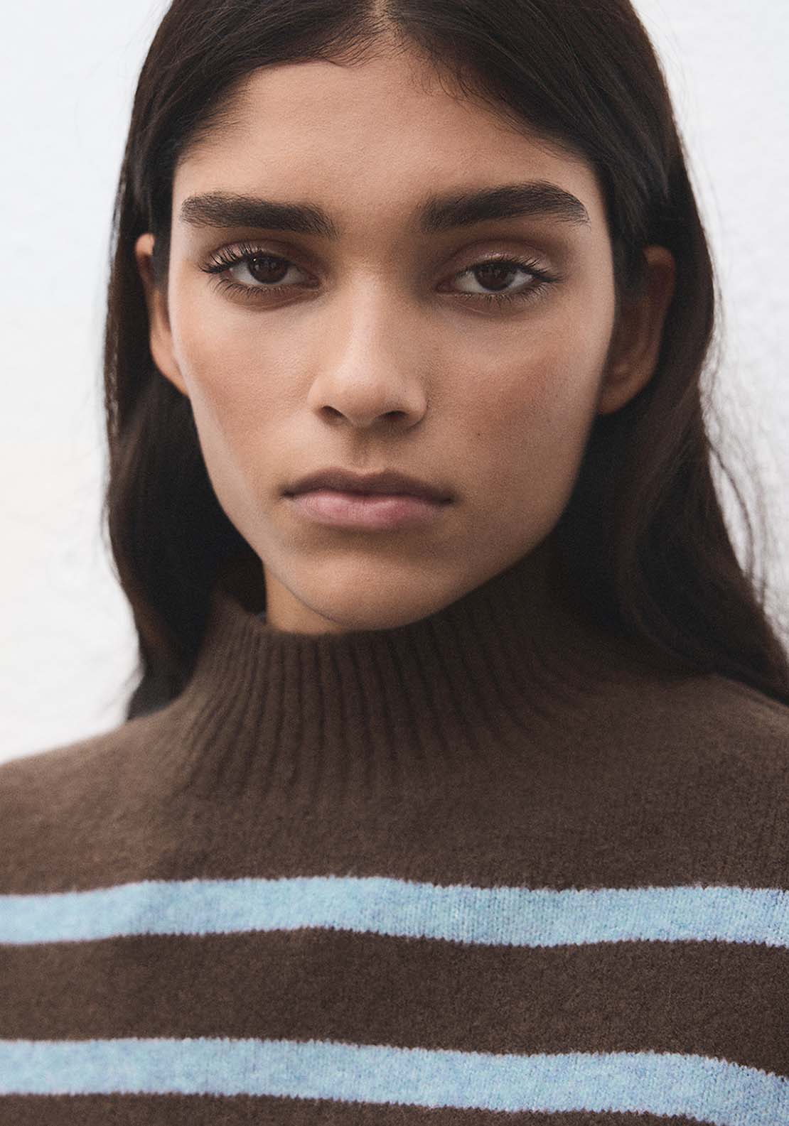 Oversized Striped Turtleneck Sweater - Brown