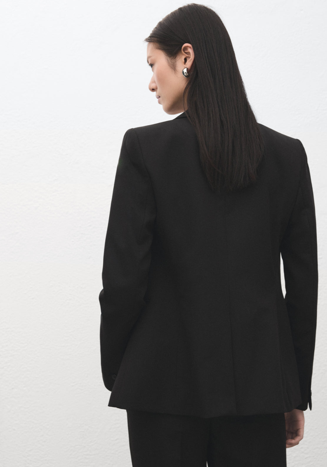 Fitted Suit Blazer - Black