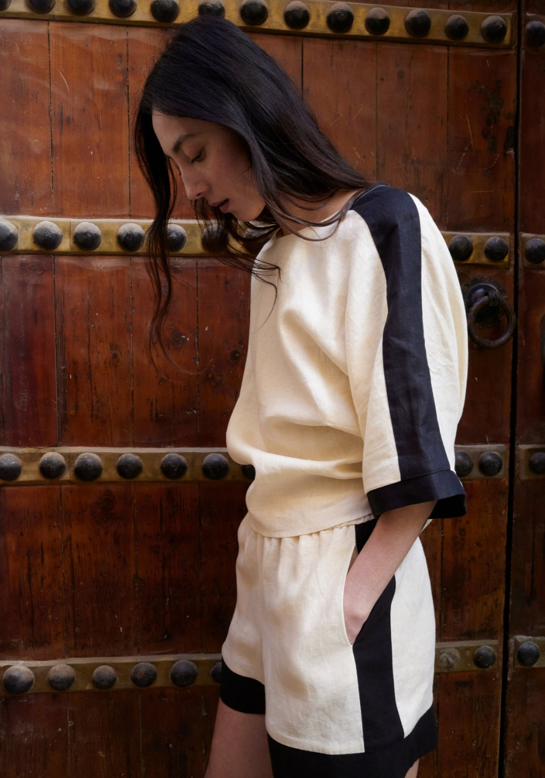 Contrast Stripe Linen Shorts - Cream
