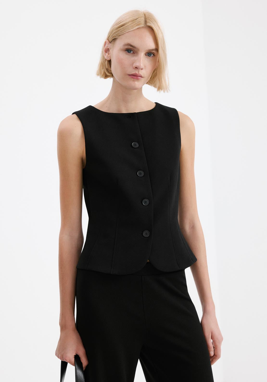 Buttoned Vest - Black