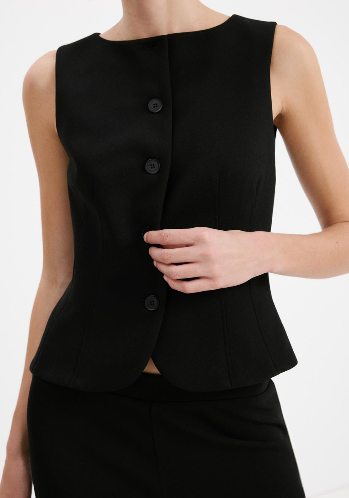 Buttoned Vest - Black
