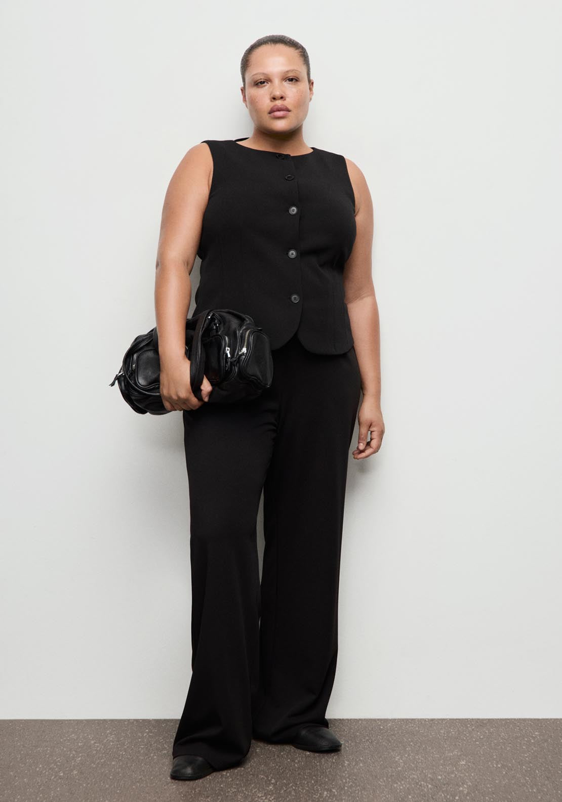 Buttoned Vest - Black