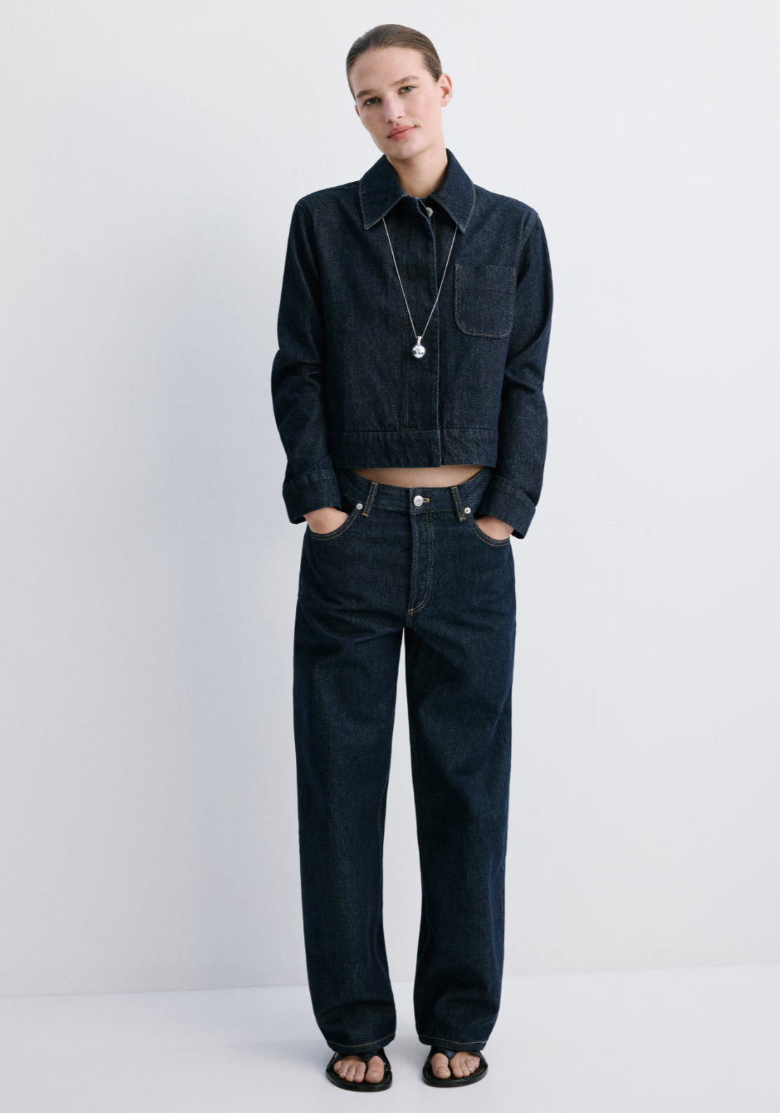 Fitted Denim Jacket With Pockets - Blue