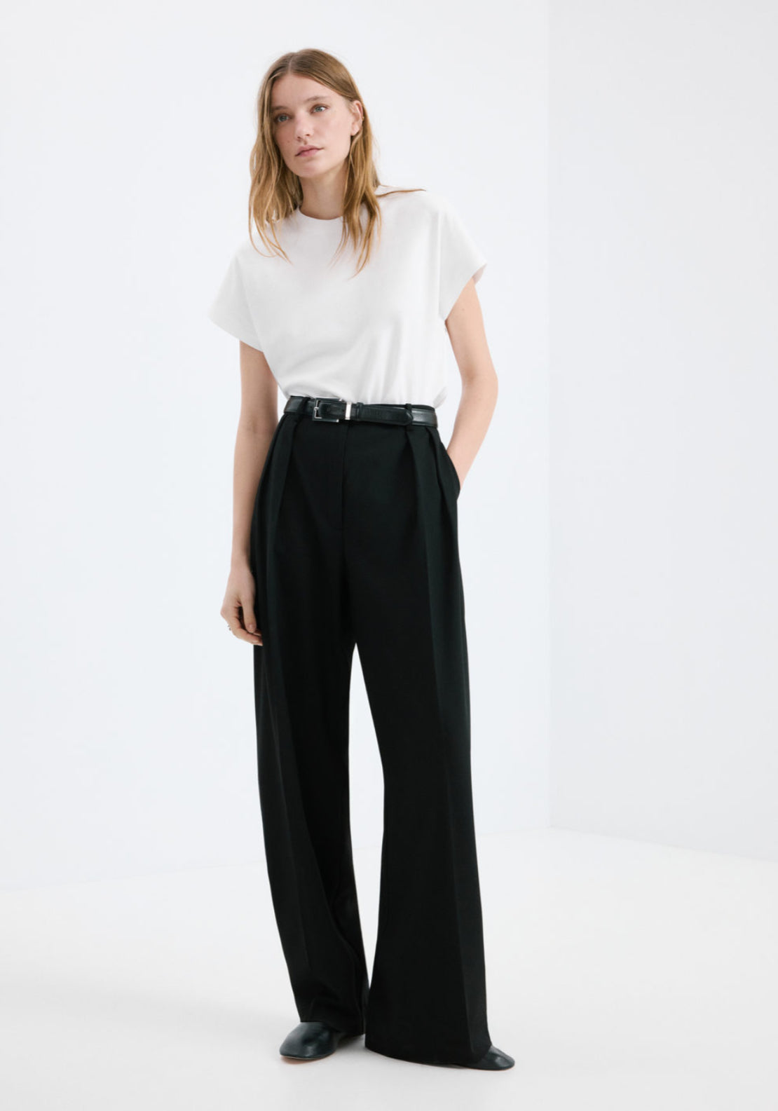 Short Sleeved Cotton T-Shirt - White