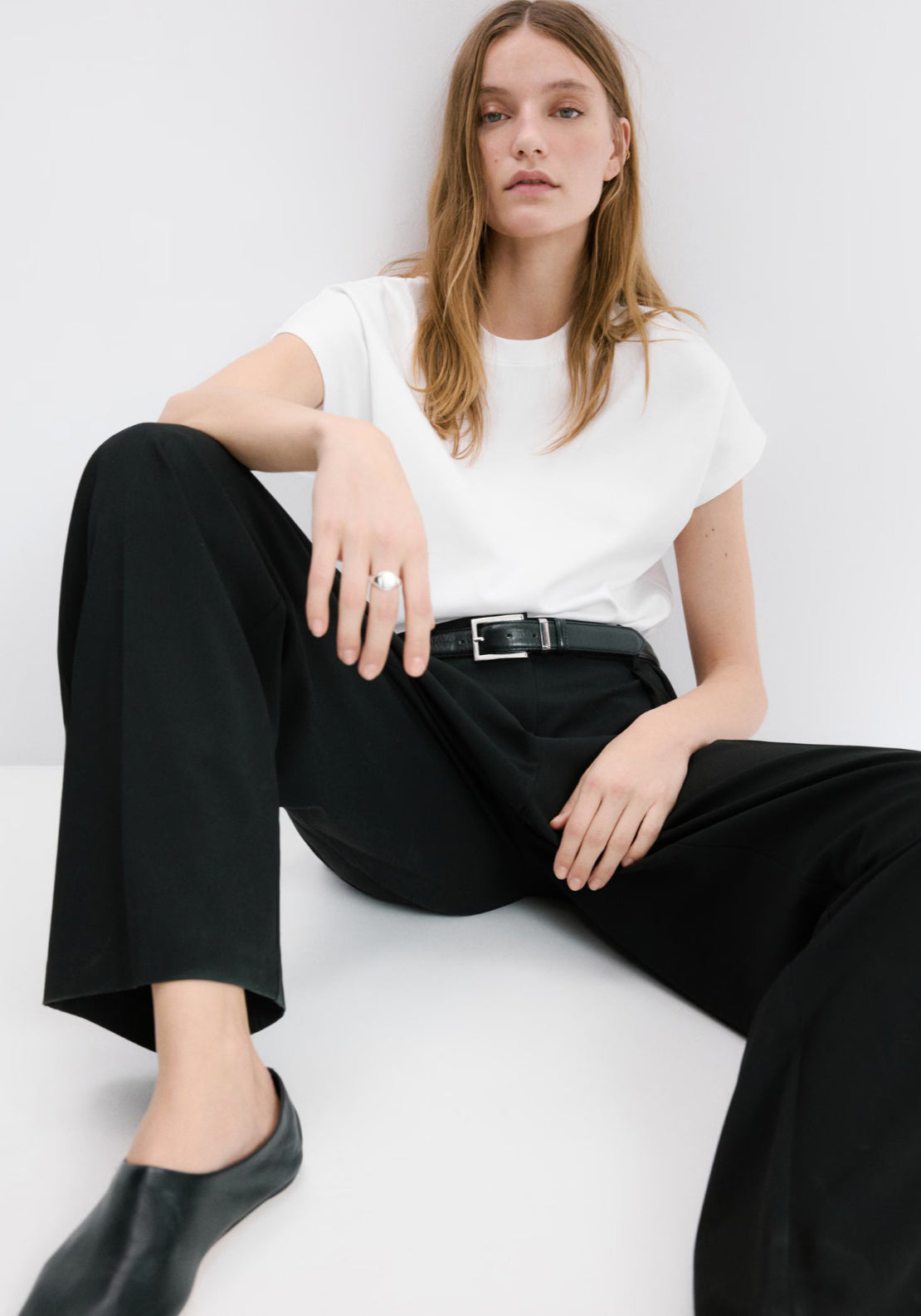 Short Sleeve Round Neck T-Shirt - White