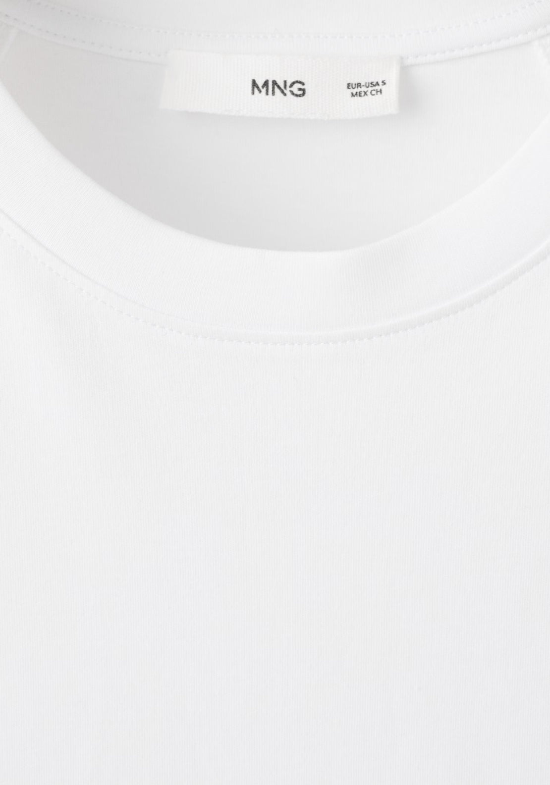 Short Sleeve Round Neck T-Shirt - White