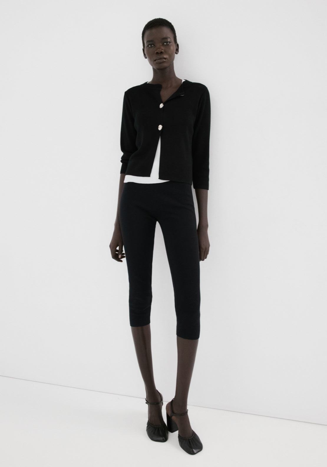 Knitted Cardigan Jewelelled Button - Black