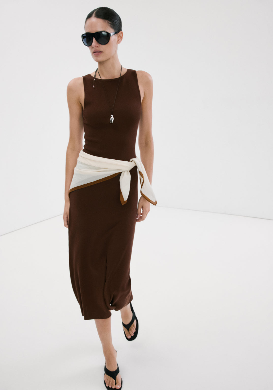 Fitted Midi Dress - Brown