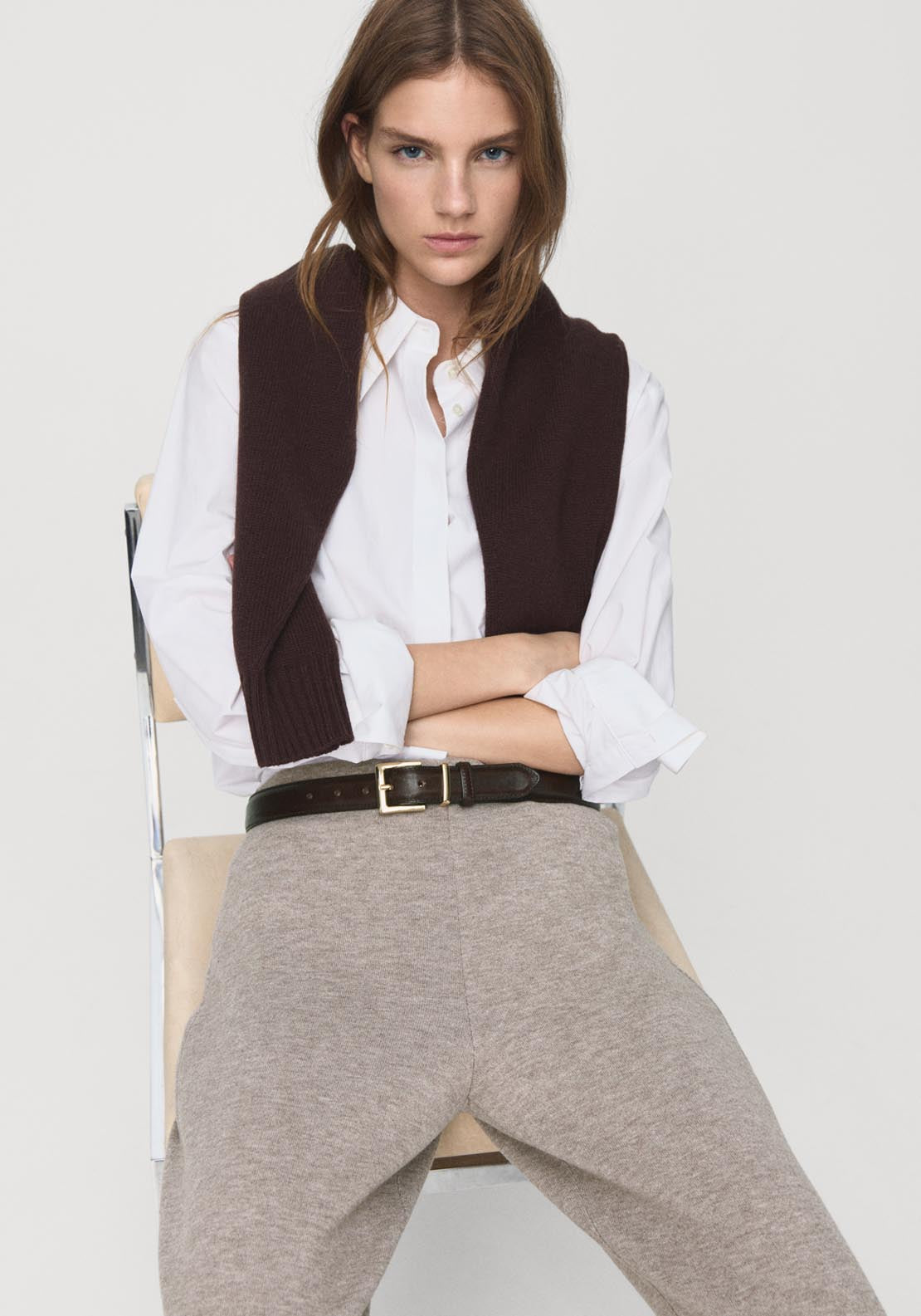 Straight Fit Trousers With Elastic Waist - Brown