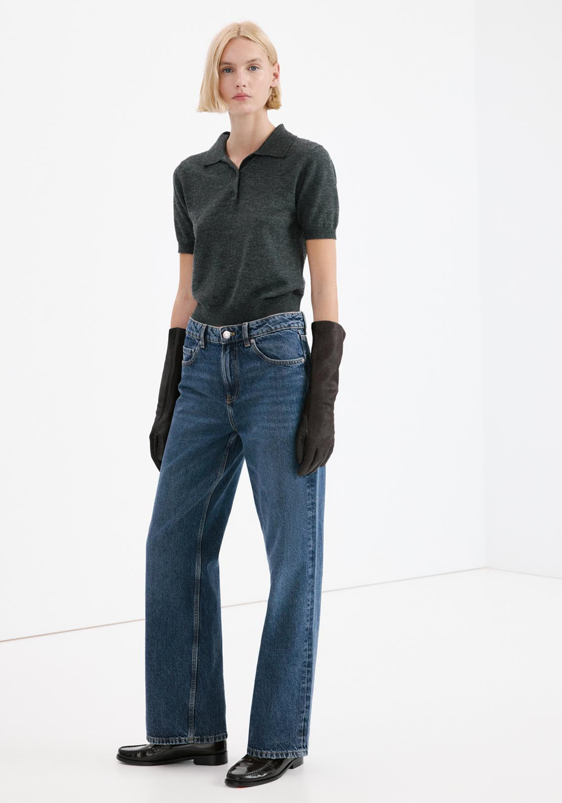 Low Waist Straight Leg Jeans - Blue