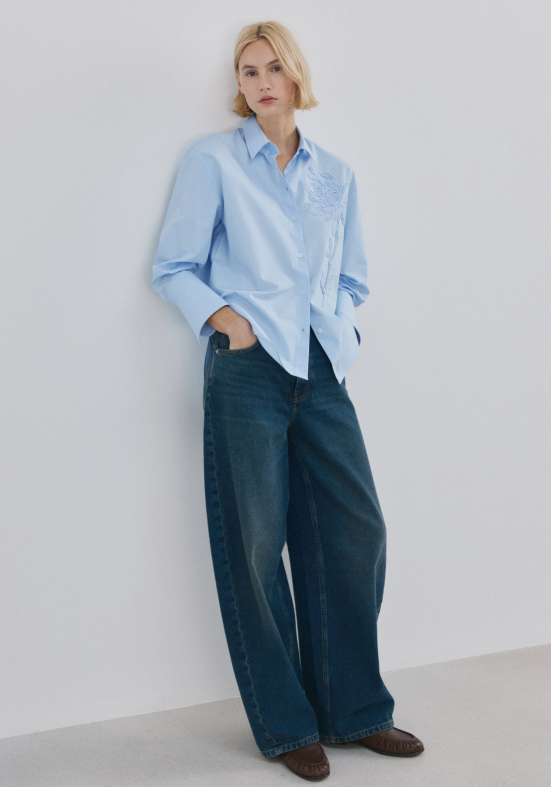 Floral Embroidered Shirt - Light Blue