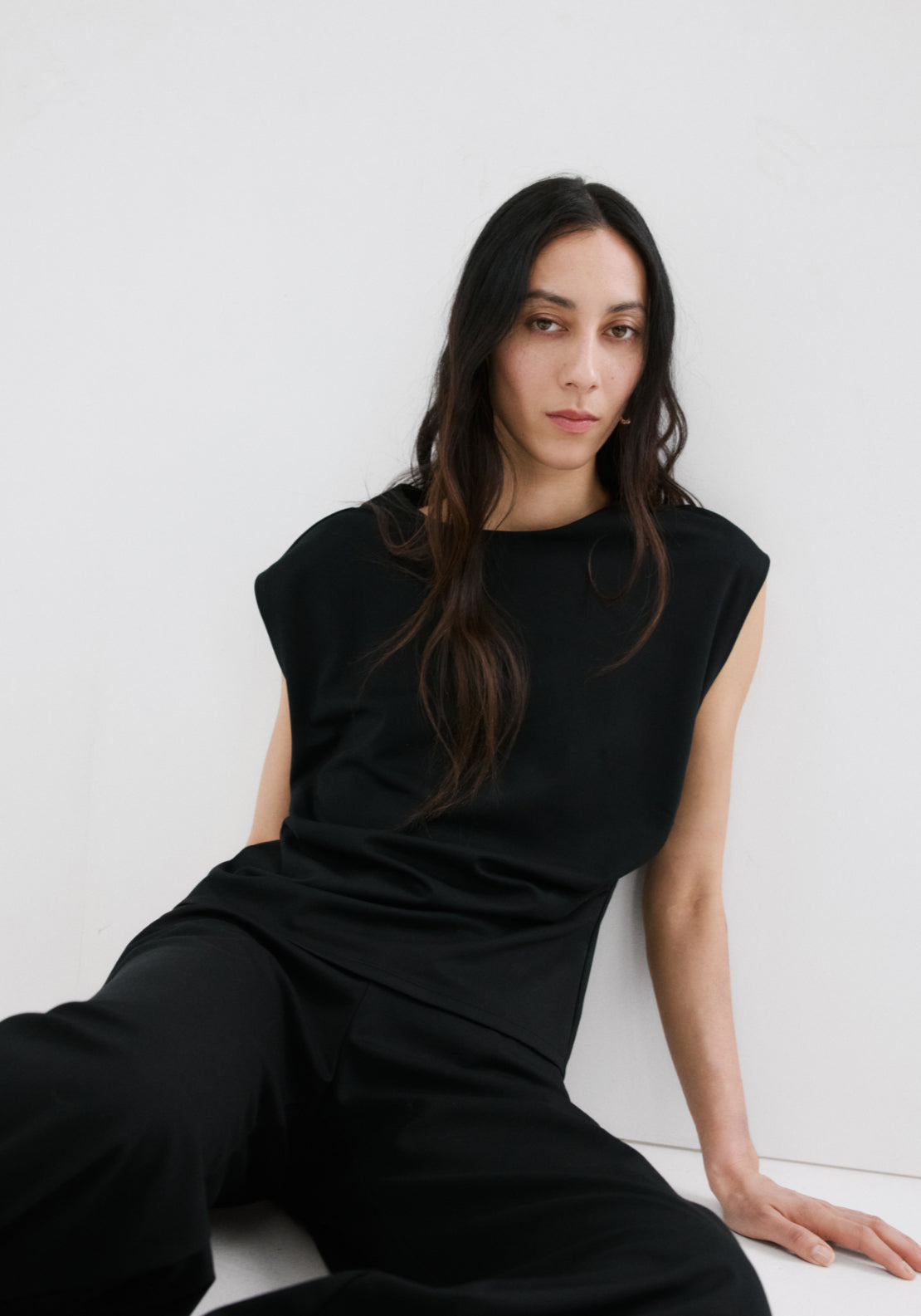 T-Shirt With Gathered Details - Black