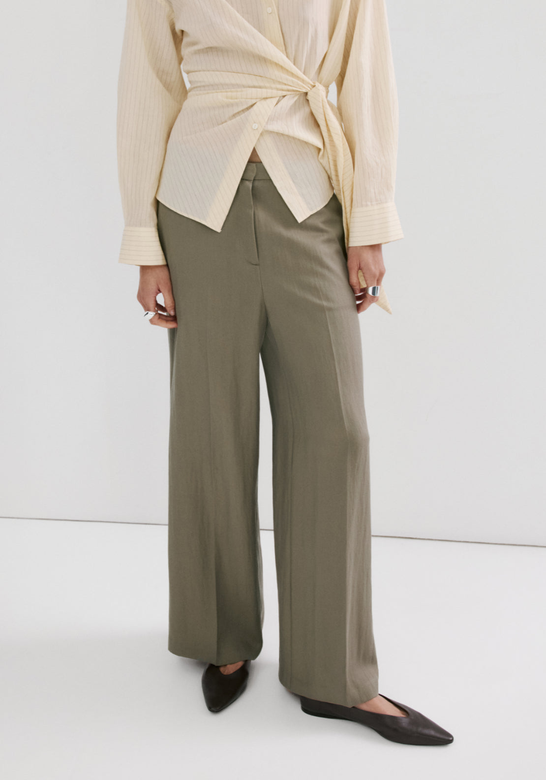 High Waisted Lyocell Pants - Green