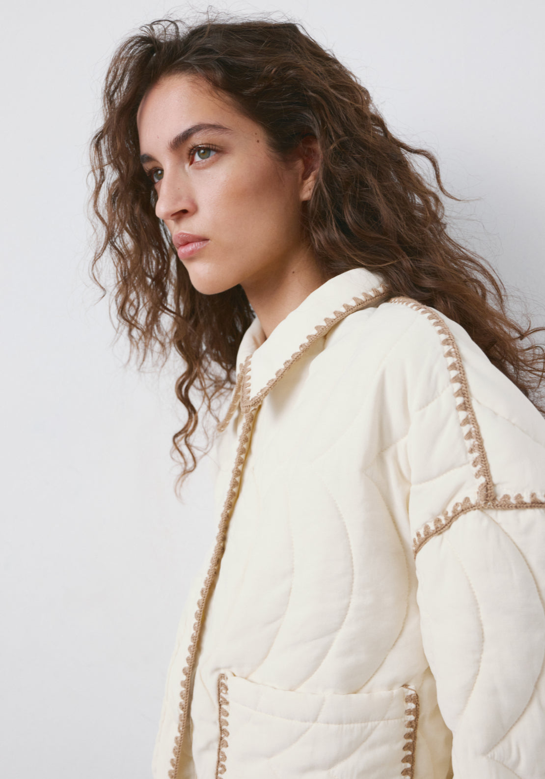 Contrast Piping Quilted Jacket - Cream