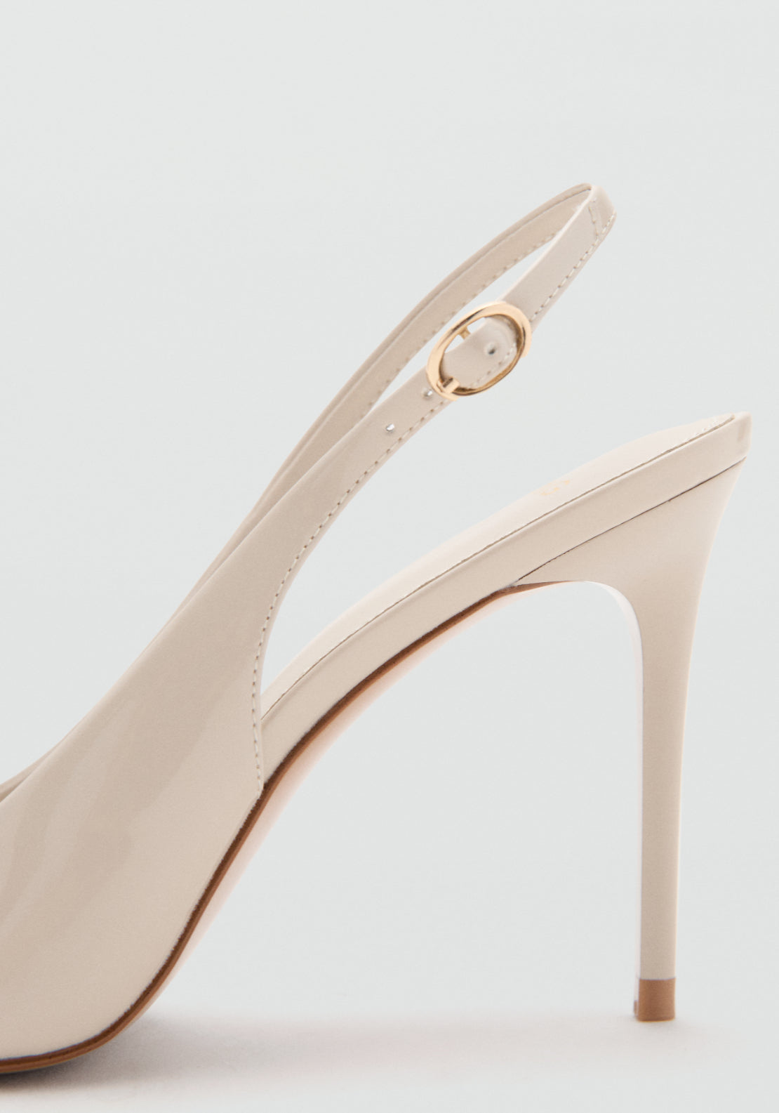 Patent Leather Heel Shoes - Cream