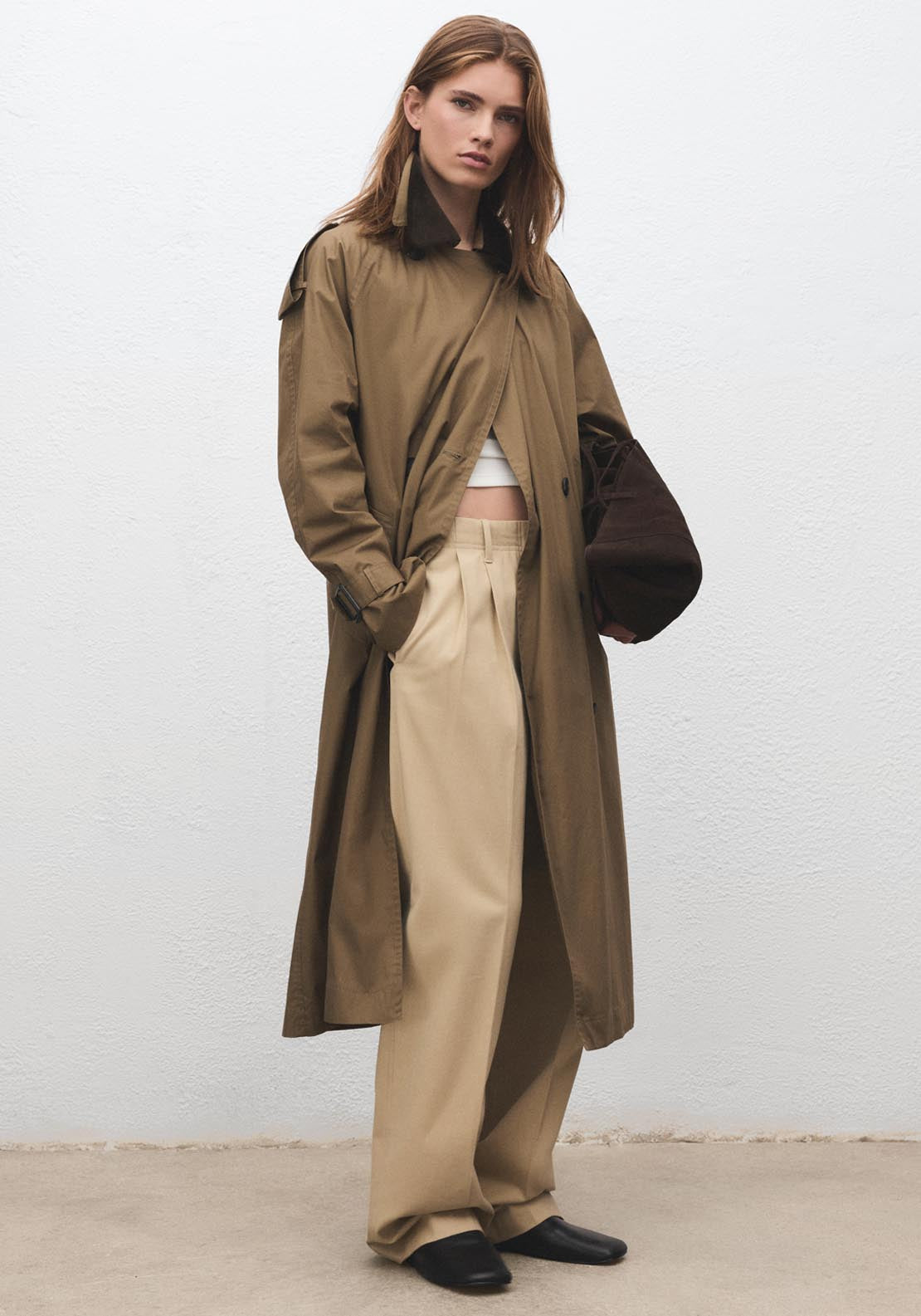 Suede Shopper Bag With Bow Closure - Brown