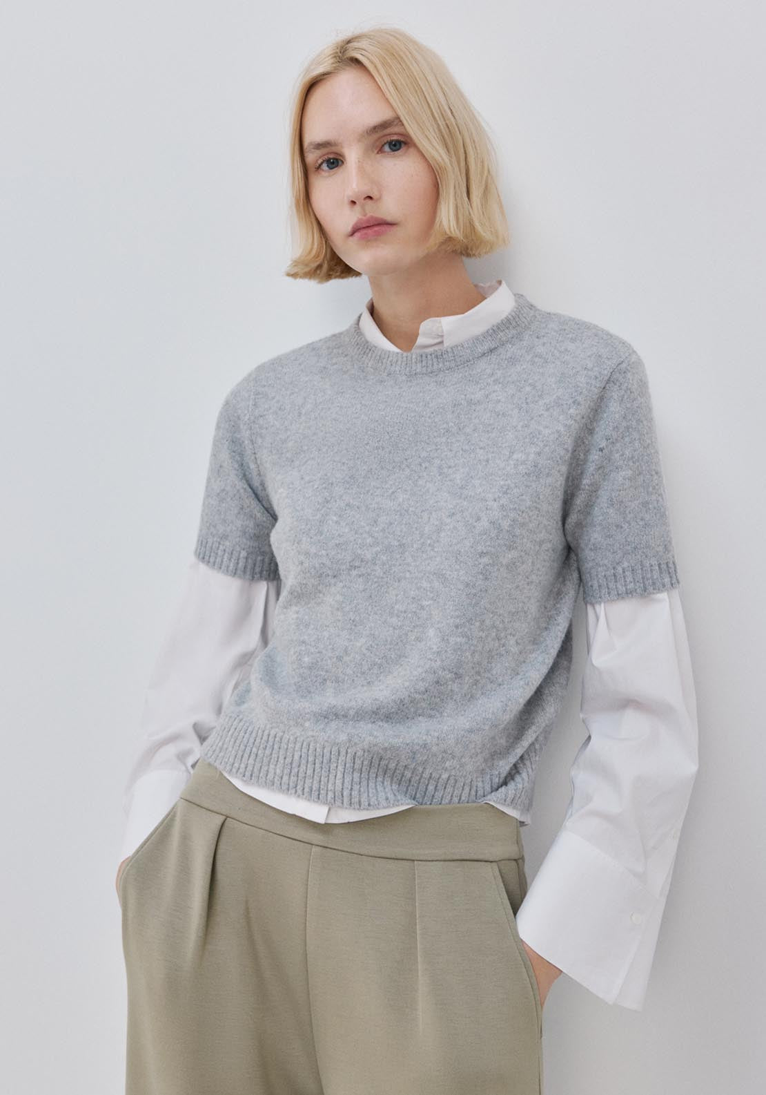 Straight Fit Trousers With Elastic Waist - Green