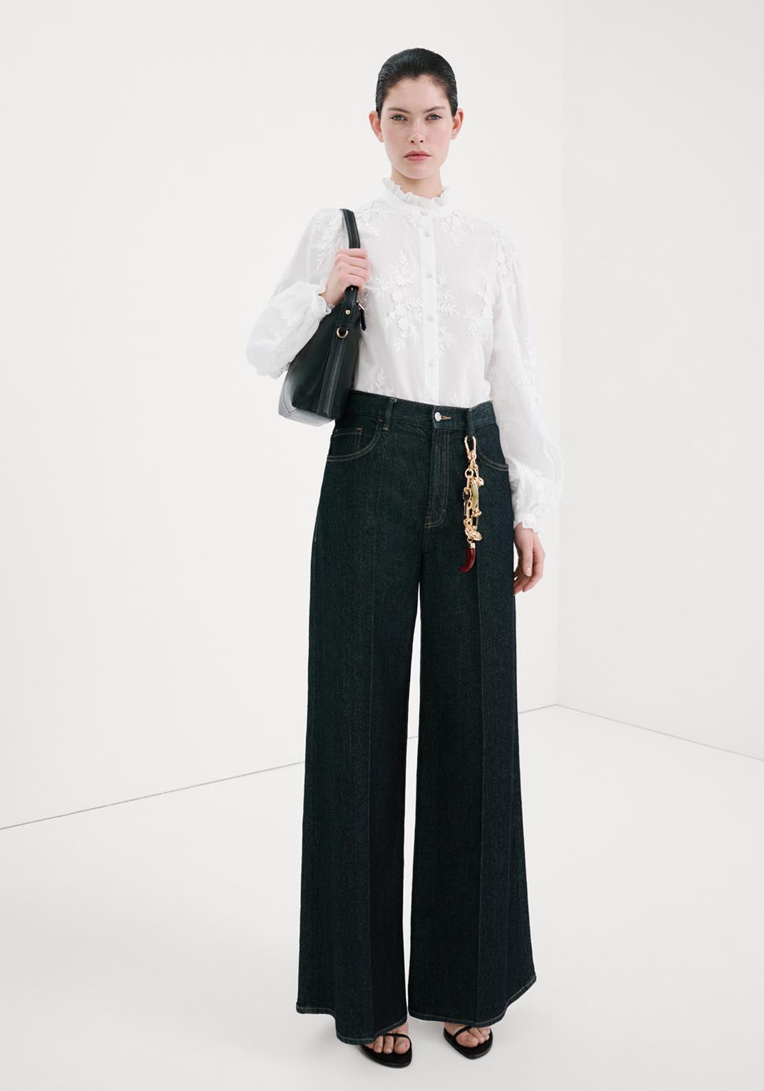 Floral Embroidery Blouse - White
